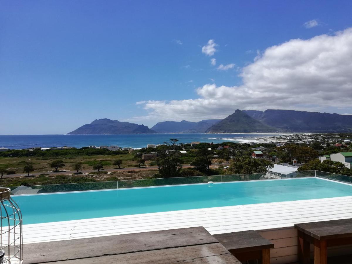 Mountain & Sea Apartments Kommetjie Exterior photo