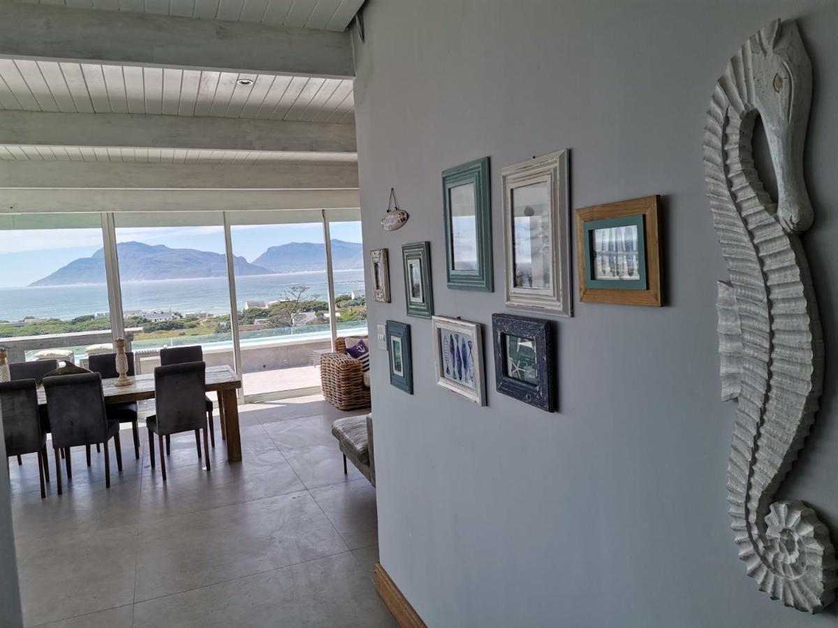 Mountain & Sea Apartments Kommetjie Exterior photo