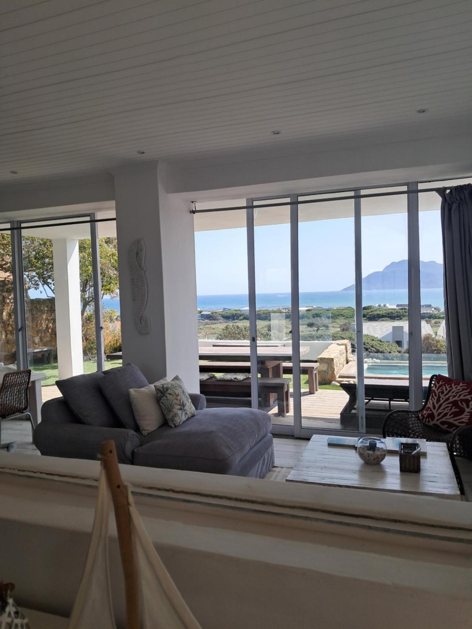 Mountain & Sea Apartments Kommetjie Exterior photo